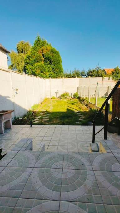 Villa La Cambresienne De Mamie Cambrai Esterno foto